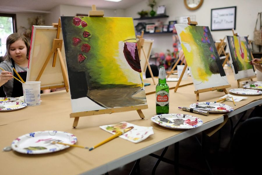 Enjoy art classes at Create Art Studio, Toronto's best art school